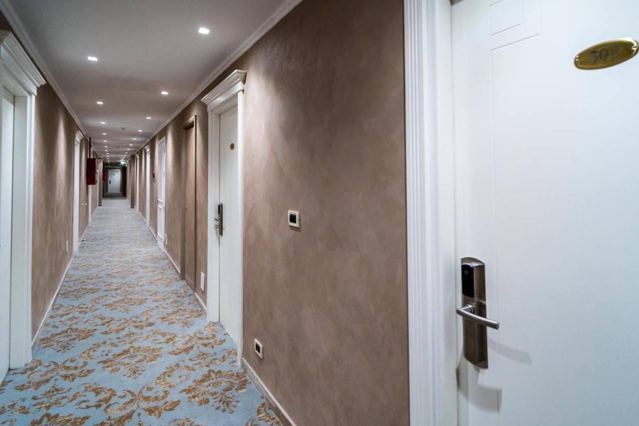 Hotel Globo Suite-Correnti Hotels سانريمو المظهر الخارجي الصورة