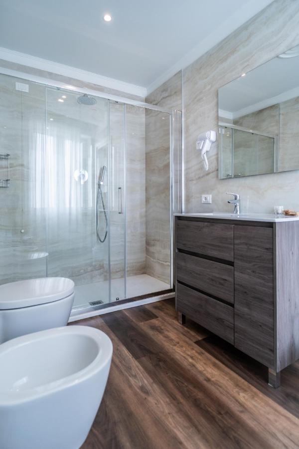 Hotel Globo Suite-Correnti Hotels سانريمو المظهر الخارجي الصورة