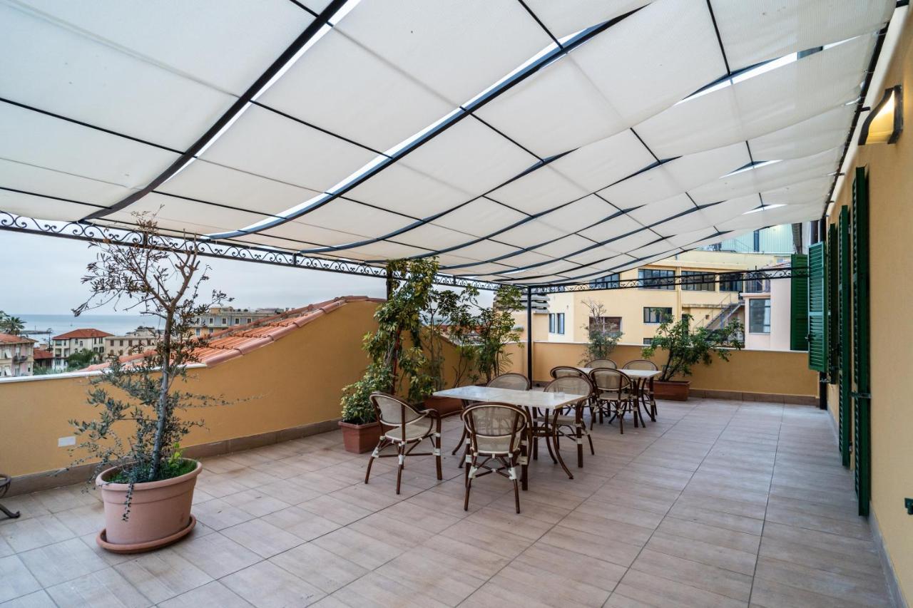 Hotel Globo Suite-Correnti Hotels سانريمو المظهر الخارجي الصورة
