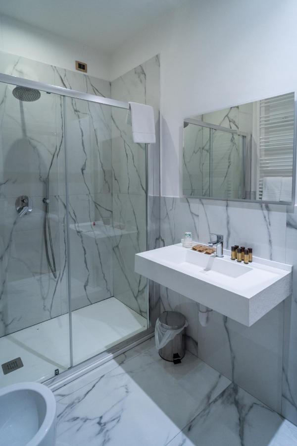 Hotel Globo Suite-Correnti Hotels سانريمو المظهر الخارجي الصورة