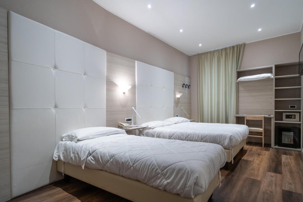 Hotel Globo Suite-Correnti Hotels سانريمو المظهر الخارجي الصورة