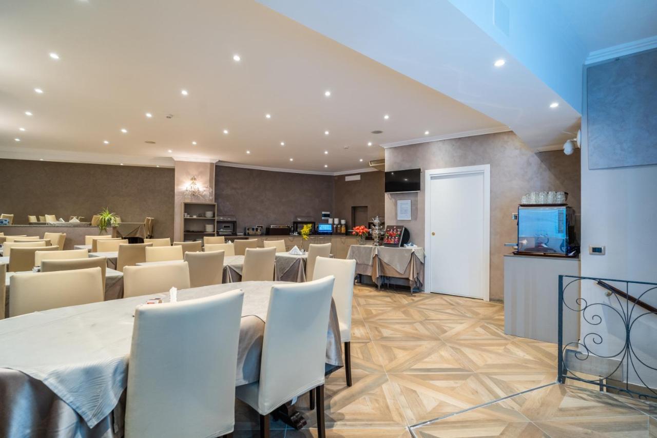 Hotel Globo Suite-Correnti Hotels سانريمو المظهر الخارجي الصورة
